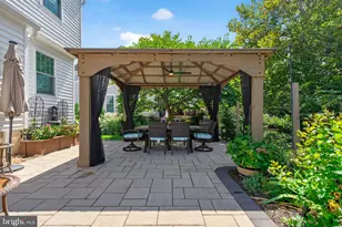 18687 Drummond Pl, Leesburg, VA 20176 - Photo 44