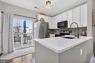 22555 Blue Elder Terrace, Brambleton, VA 20148 - Photo 8