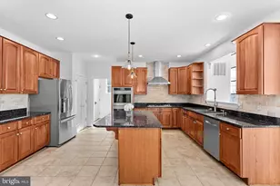 17229 Grand Valley Ct, Round Hill, VA 20141 - Photo 14