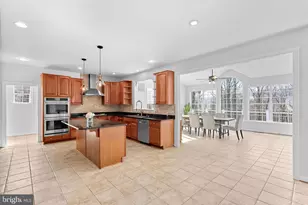 17229 Grand Valley Ct, Round Hill, VA 20141 - Photo 14