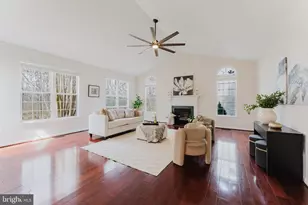 25827 Priesters Pond Dr, Chantilly, VA 20152 - Photo 22