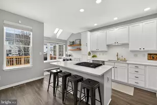 25510 Crossfield Dr, Chantilly, VA 20152 - Photo 30