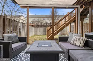 25510 Crossfield Dr, Chantilly, VA 20152 - Photo 76