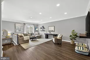 25510 Crossfield Dr, Chantilly, VA 20152 - Photo 16