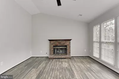 20585 Triple Crown Court, Ashburn, VA 20147 - Photo 10