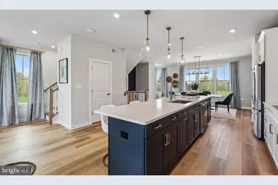 201 Chianti Terrace SE, Leesburg, VA 20175 - Photo 4