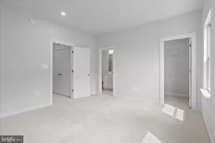 208 Chianti Ter SE, Leesburg, VA 20175 - Photo 14