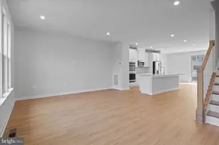 208 Chianti Ter SE, Leesburg, VA 20175 - Photo 8