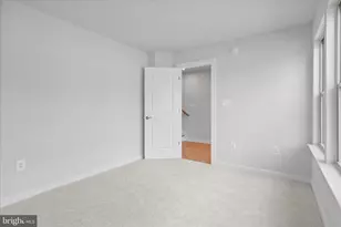 208 Chianti Ter SE, Leesburg, VA 20175 - Photo 4