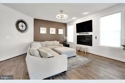 17904 Ridgewood Place, Round Hill, VA 20141 - Photo 16