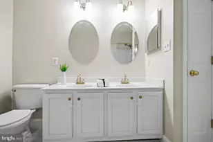 25340 Lake Mist, Chantilly, VA 20152 - Photo 22
