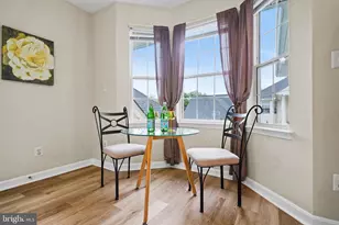 25340 Lake Mist, Chantilly, VA 20152 - Photo 10