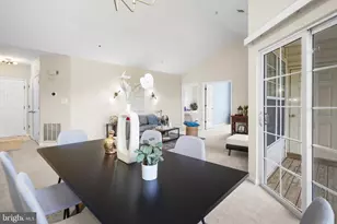 25340 Lake Mist, Chantilly, VA 20152 - Photo 8