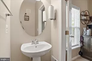 45758 Winding Branch Terrace, Sterling, VA 20166 - Photo 32