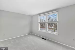 1 Marian Ct, Sterling, VA 20165 - Photo 8