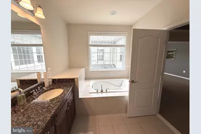 19410 Front Street, Leesburg, VA 20176 - Photo 28