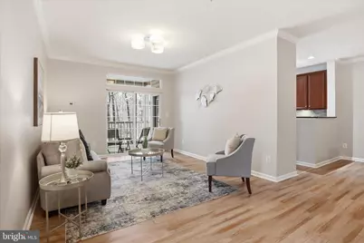 20385 Belmont Park Terrace #103, Ashburn, VA 20147 - Photo 8