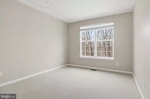 20385 Belmont Park Terrace, Ashburn, VA 20147 - Photo 32