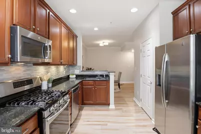 20385 Belmont Park Terrace #103, Ashburn, VA 20147 - Photo 18