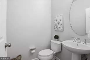 20385 Belmont Park Terrace, Ashburn, VA 20147 - Photo 12