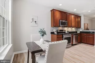 20385 Belmont Park Terrace, Ashburn, VA 20147 - Photo 16