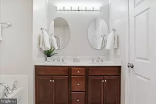 20385 Belmont Park Terrace, Ashburn, VA 20147 - Photo 30