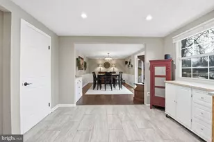 413 Appletree Dr NE, Leesburg, VA 20176 - Photo 8