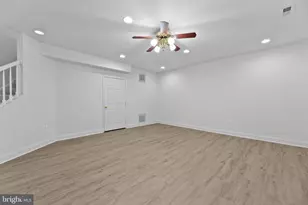 42602 Suny Bay Ct, Chantilly, VA 20152 - Photo 46