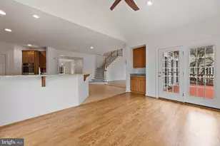 42602 Suny Bay Ct, Chantilly, VA 20152 - Photo 12