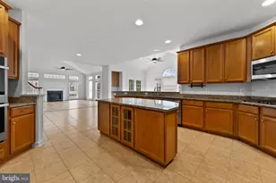 42602 Suny Bay Ct, Chantilly, VA 20152 - Photo 16