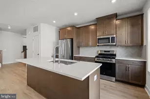 43298 Farringdon Sq, Broadlands, VA 20148 - Photo 6