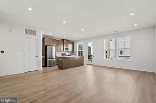 43298 Farringdon Sq, Broadlands, VA 20148 - Photo 14