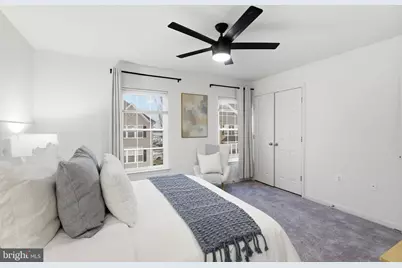 22987 Fontwell Square, Sterling, VA 20166 - Photo 14