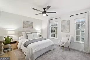 22987 Fontwell Square, Sterling, VA 20166 - Photo 12