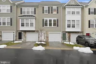 22987 Fontwell Square, Sterling, VA 20166 - Photo 2