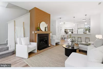 22987 Fontwell Square, Sterling, VA 20166 - Photo 6