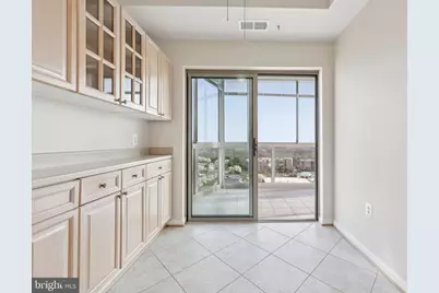 19375 Cypress Ridge Terrace #1111, Leesburg, VA 20176 - Photo 12