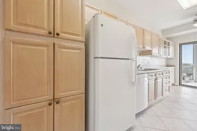 19375 Cypress Ridge Terrace #1111, Leesburg, VA 20176 - Photo 10