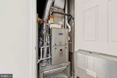 19375 Cypress Ridge Terrace #1111, Leesburg, VA 20176 - Photo 32