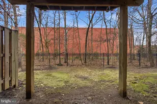 23142 Blackthorn Square, Sterling, VA 20166 - Photo 24