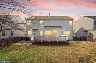 20504 Deerwatch Pl, Ashburn, VA 20147 - Photo 2