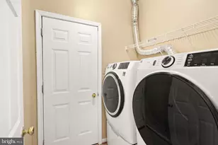 20504 Deerwatch Pl, Ashburn, VA 20147 - Photo 32