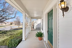 20504 Deerwatch Pl, Ashburn, VA 20147 - Photo 6