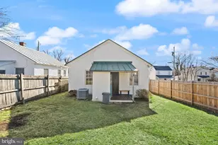 224 South St SE, Leesburg, VA 20175 - Photo 24