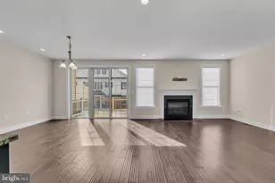 43157 Clarendon Sq, Ashburn, VA 20148 - Photo 26