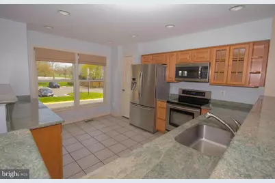 419 Davis Avenue SW, Leesburg, VA 20175 - Photo 4