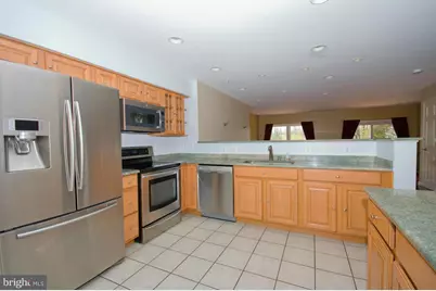 419 Davis Avenue SW, Leesburg, VA 20175 - Photo 6