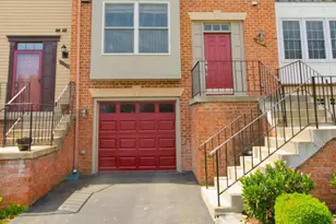 419 Davis Ave SW, Leesburg, VA 20175 - Photo 1