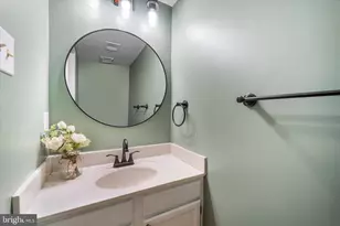 46868 Rabbitrun Terrace, Sterling, VA 20164 - Photo 28