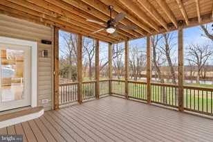 19451 Youngs Cliff Rd, Sterling, VA 20165 - Photo 82